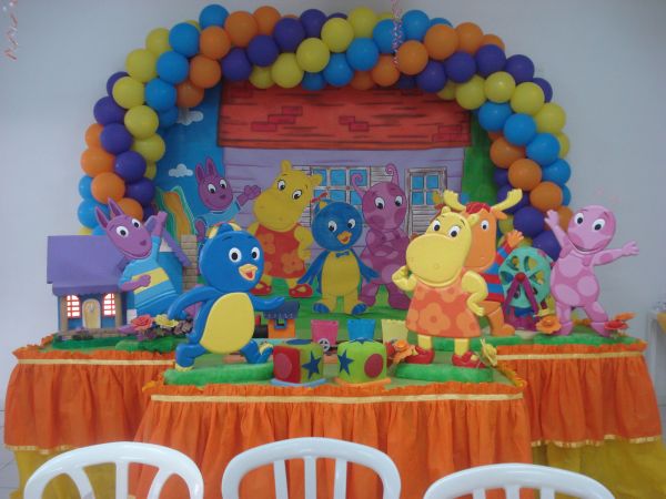 Buffet Completo Infantil  p/ 80 pessoas  c/ bebida alc.